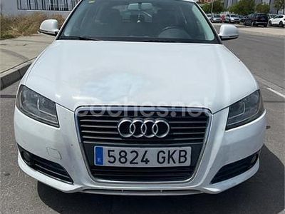 Usado Audi A3 Attraction 105 CV (77 kW) 2009 Blanco Utilitario
