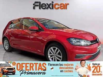 Usado VW Golf VII Advance 115 CV (84 kW) 2018 Rojo Utilitario