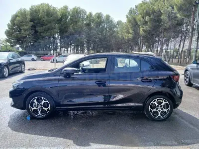 Occasion MG MG3 Comfort 195 PK (143 kW) 2025 Zwart Hatchback