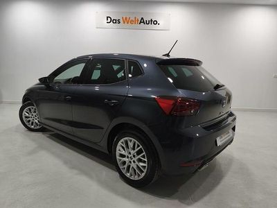 Usado Seat Ibiza FR 115 CV (84 kW) 2025 Gris Utilitario