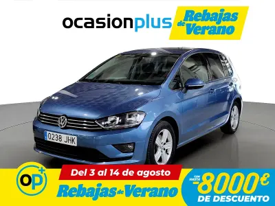 Usado VW Golf Sportsvan Advance 125 CV (91 kW) 2015 Azul Monovolumen