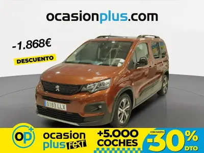 Begagnad Peugeot Rifter GT 130 HK (95 kW) 2020 Brun Minibuss