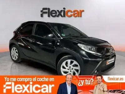 Usado Toyota Aygo 72 CV (52 kW) 2024 Negro