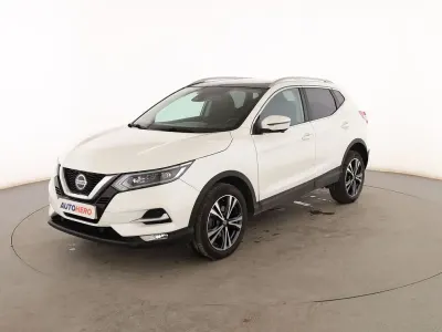 Usado Nissan Qashqai N-Connecta 115 CV (84 kW) 2018 Blanco SUV