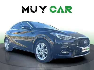 Usado Infiniti Q30 Premium 109 CV (80 kW) 2018 Blanco Utilitario