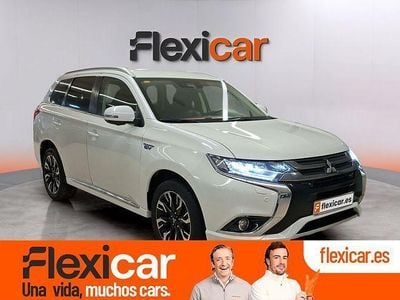 Usado Mitsubishi Outlander P-HEV 203 CV (149 kW) 2018 Blanco
