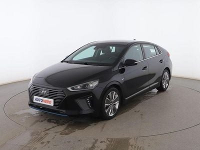 Usado Hyundai Ioniq 141 CV (103 kW) 2017 Negro Utilitario