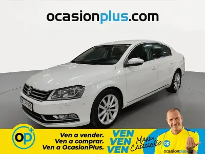 Usado VW Passat Highline 140 CV (102 kW) 2013 Blanco Berlina