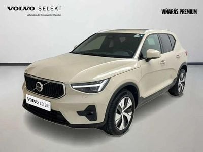 Begagnad Volvo XC40 Core 163 HK (119 kW) 2025 Beige SUV