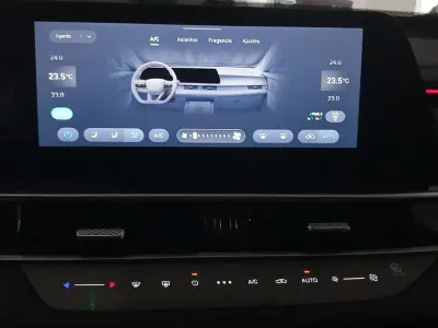 Usado Ebro s700 Luxury 147 CV (108 kW) 2025 Blanco SUV