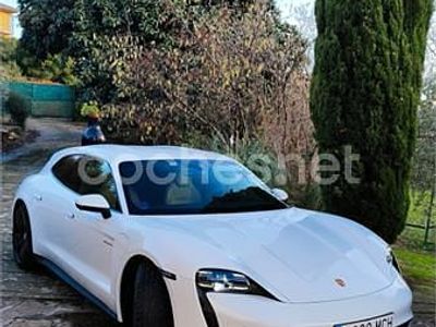 Usado Porsche Taycan Sport Turismo 269 kW (367 CV) 2022 Eléctrico Familiar