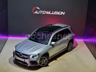 Mercedes GLB220