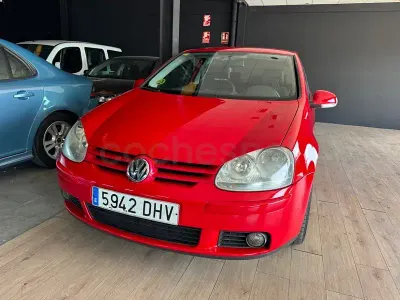 Usado VW Golf IV Sportline 115 CV (84 kW) 2006 Rojo Berlina
