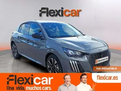 Usado Peugeot 208 Allure 101 CV (74 kW) 2025 Gris Utilitario