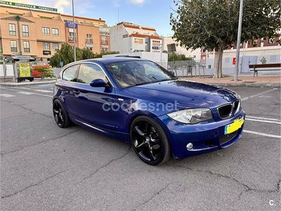 Azul Usado 2009 BMW 118 Utilitario | 7500 € (Precio justo)