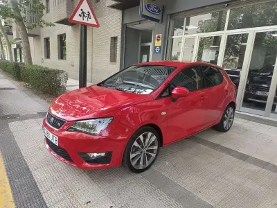 Usado Seat Ibiza FR 110 CV (80 kW) 2016 Rojo Utilitario