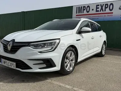Usado Renault Mégane GrandTour Equilibre 116 CV (85 kW) 2022 Blanco Familiar