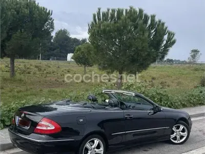 Usado Mercedes CLK200 Avantgarde 163 CV (119 kW) 2005 Negro Descapotable