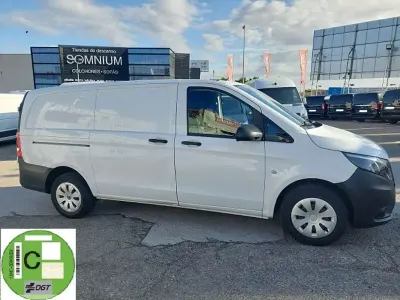 Usado Mercedes Vito 102 CV (75 kW) 2023 Blanco Van