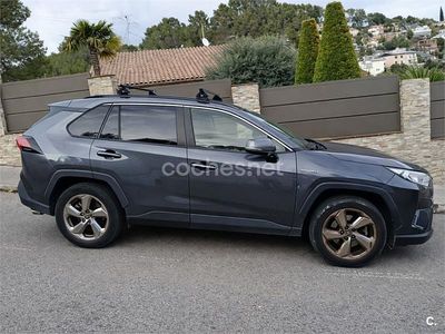 Usado Toyota RAV4 Hybrid Advance 218 CV (160 kW) 2021 Gris / plata SUV