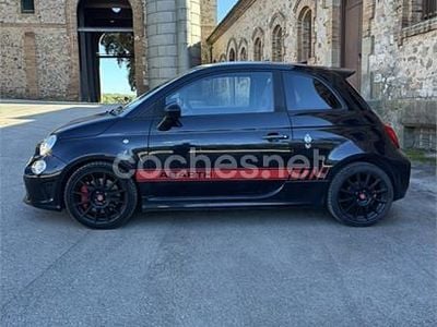 Usado Abarth 595C Esseesse 180 CV (132 kW) 2021 Negro Descapotable