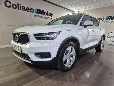 Usado Volvo XC40 Core 129 CV (94 kW) 2022 Blanco SUV