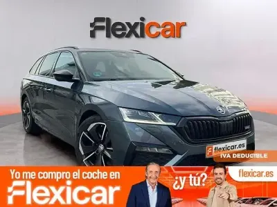 Usado Skoda Octavia RS 200 CV (147 kW) 2021 Gris Familiar