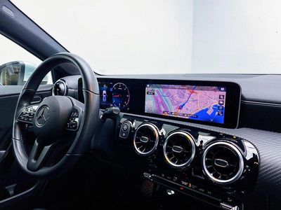 Usado Mercedes A200 Business 150 CV (110 kW) 2019 Plata Utilitario