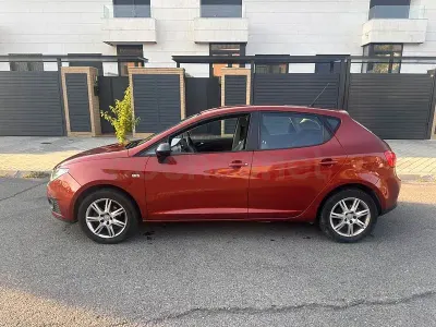 Usado Seat Ibiza Sport 90 CV (66 kW) 2009 Naranja Berlina