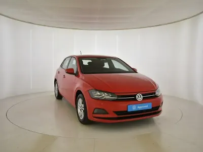 Usado VW Polo Beats 95 CV (69 kW) 2019 Rojo Utilitario