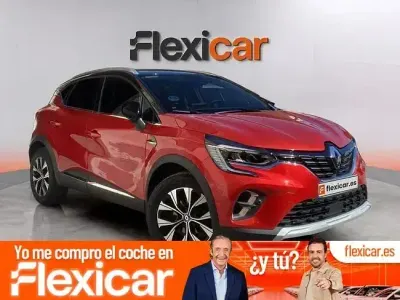 Usado Renault Captur Techno 90 CV (66 kW) 2024 Rojo SUV