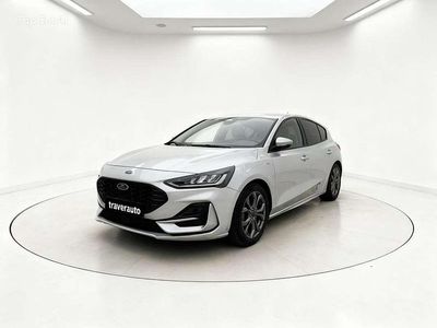 Gris Usado 2023 Ford Focus ST-Line Utilitario | 18.399 € (Un poco caro)