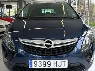 Usado Opel Zafira Tourer Selective 131 CV (96 kW) 2013 Azul Monovolumen