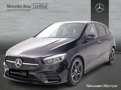 Usado Mercedes B200 150 CV (110 kW) 2026 Negro cosmos Utilitario