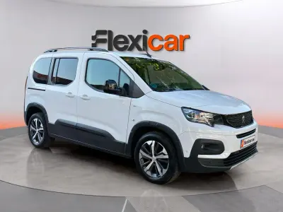 Usado Peugeot Rifter GTi 102 CV (75 kW) 2023 Negro Monovolumen