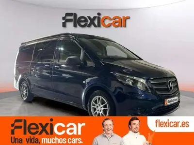 Usado Mercedes 200 136 CV (100 kW) 2021 Azul Monovolumen
