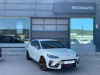 Usado Cupra Leon 204 CV (150 kW) 2025 Beige Berlina