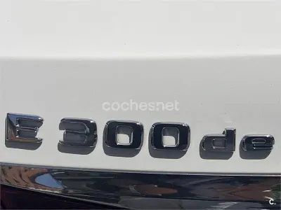 Usado Mercedes E300 306 CV (225 kW) 2022 Blanco Berlina