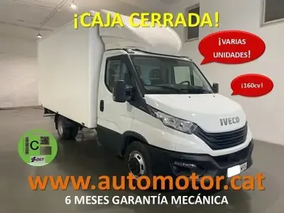 Begagnad Iveco Daily 160 HK (117 kW) 2024 Vit Sedan