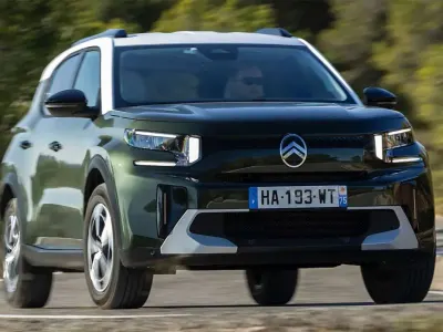 Usado Citroën C3 Aircross Feel 82 CV (60 kW) 2018 Rojo SUV