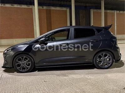 Usado Ford Fiesta ST-Line 95 CV (69 kW) 2020 Gris / plata Utilitario