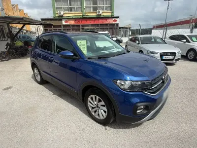 Begagnad VW T-Cross Advance 110 HK (80 kW) 2023 Blå SUV