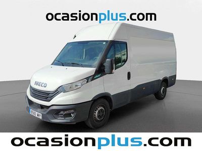 Blanco Usado 2023 Iveco Daily Familiar | 26.273 €