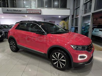 Usado VW T-Roc Advance 110 CV (80 kW) 2021 Rojo SUV