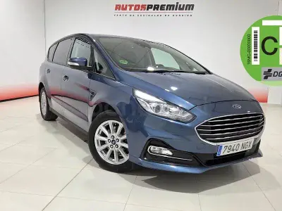 Usado Ford S-MAX Trend 190 CV (139 kW) 2022 Azul Monovolumen