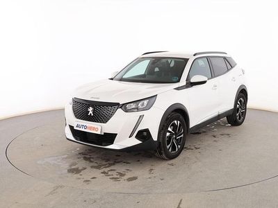 Usado Peugeot 2008 Allure 131 CV (96 kW) 2020 Blanco SUV