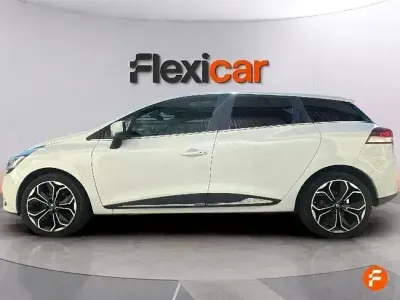 Usado Renault Clio Zen 120 CV (88 kW) 2018 Blanco Familiar