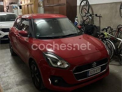 Usado Suzuki Swift GLX 111 CV (81 kW) 2019 Rojo Utilitario