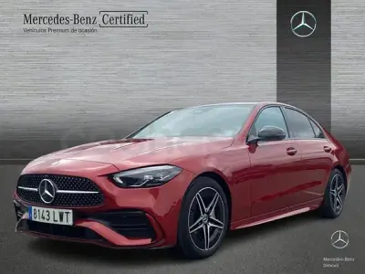 Usado Mercedes C220 200 CV (147 kW) 2022 Rojo Familiar