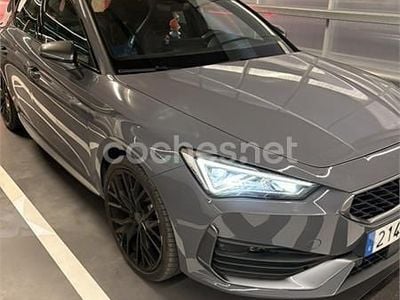 Usado Cupra Leon VZ 245 CV (180 kW) 2024 Gris / plata Berlina